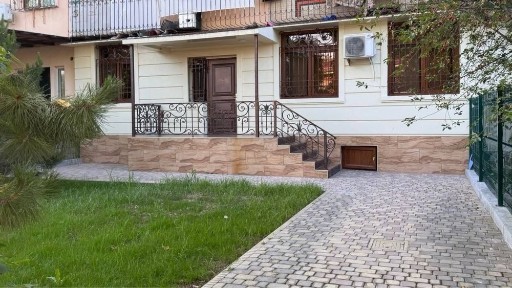Квартира вторичка 3 комнатная Юнусабад