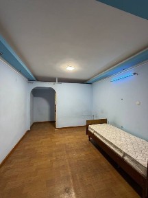 2/1/5 Буюк Ипак Йули Максим Горький 65м2 метро бий