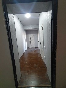 Uy sotiladi srochna