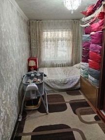 Kora kamish Shlanba da 2/4/4 balkon 2x6 srochna sotiladi
