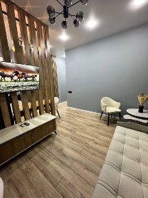 СРОЧНО продается двух-комнатная квартира.