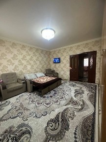 Kvartira 80 kvm2. chilonzor 4 xona 3 xona qilingan.