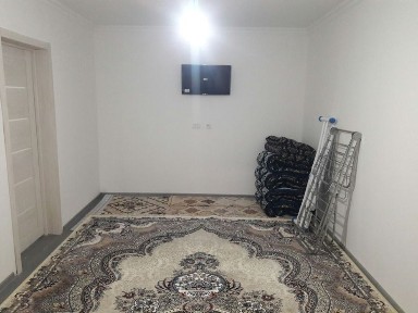 Uy o'zimizniki Bektemir tum, Abay maxallasi, 1/2b/10 ijaraga beriladi.