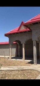 Jizzax shaxrida 450 m² lik 2ta hovli sotiladi | 6-7 sotix