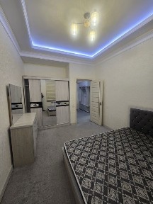 Срочно сдаётся квартира сергели Голден хаус 2 ком семья