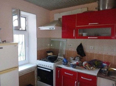 Чиланзар 1 квартал Метро Новза продается 3 комнатная Квартира