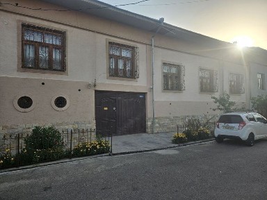 Uchastka sotiladi
