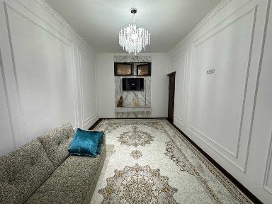 2х комнатная квартира на 2 этаже 55кв/м, в Самарканде