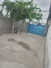Uy sotiladi srochna