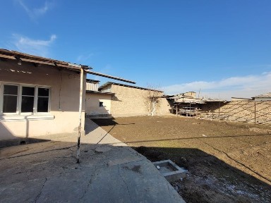 Yangiyol shaxarda uy sotiladi