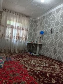 Chirchiq shahar Troskda uy sotiladi