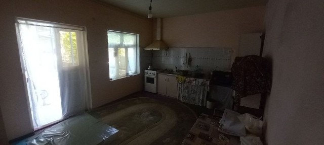 Srochna uy sotiladi