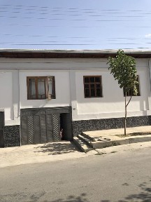 Toshkent tumami keles kirp 9.5 SOTU 15TA XONA YENGI REMONT