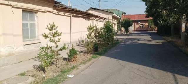 Uy sotiladi 7 sotiq yakkasaroy rayoni
