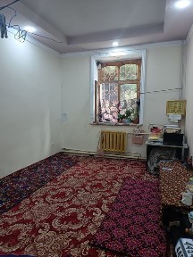 Ijara uy 3 ta qiz 700 000dan