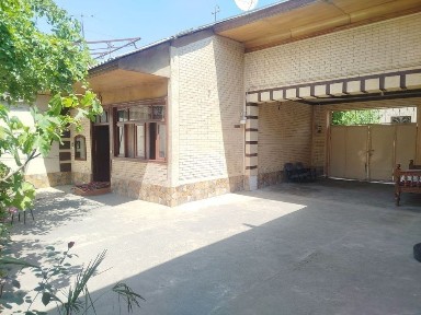 Andijon shahardan Uy sotiladi