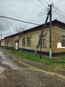 Ховли учаска Уй сотилади