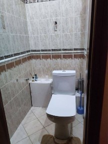 Банковская квартира ул. Мирабад кафе АНОР 4/7/9 140м² полы паркетные