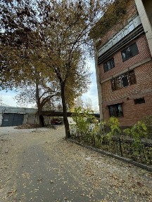 Прдается квартира м Космонавты, Интерпол