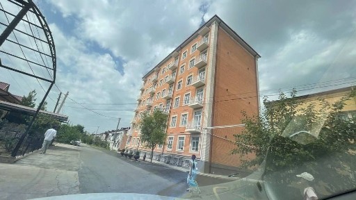 Navastroyka Dom sotiladi