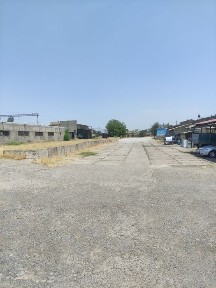 Кибрайский район Дурмень база с железно дорожней веткой 1га земли.