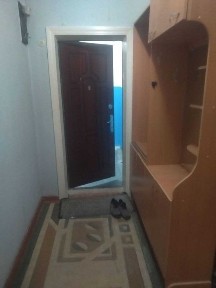 3 хонали кв 2 қават 7 мкрн МАКЛЕРСИЗ