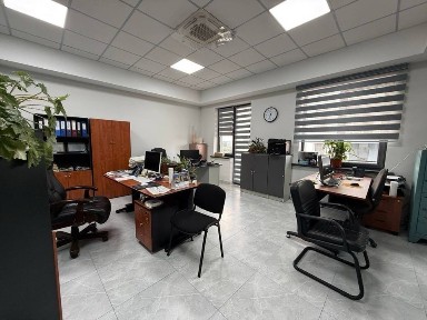 Аренда Офис Ул. Абдулла Каххар 145м2