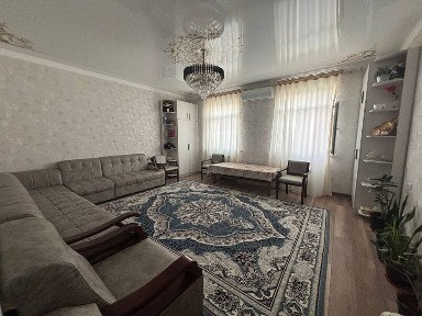 Продаётся своя квартира