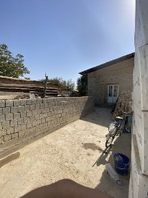 Nazarbek to'qimachi uy sotiladi
