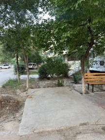 Квартира сотилади 2 хонали, 1-этаж, в центре города