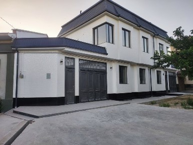 Dombrabad mahallasi 1.6 akr 5 xonali 2 hammom masjiddan 300 metr