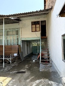 Uchastka o'rikzor