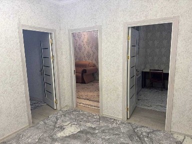 Жиззах шахрининг марказида 3 хоналик янги квартира