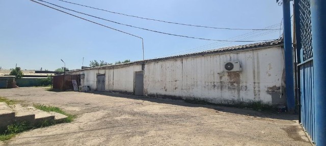 Ўзгаришда 250 кв/м ва 100 кв/м склад ёки ишлаб чиқариш учун ижарага