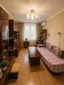 Срочно! Квартира на Чиланзар-1 (Пионерской) 1/5/5