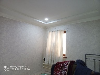 Uy sotiladi olmazor tumani chuqyrsoyda 2.3 sotix