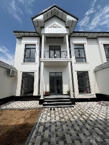 Мирзо Улуғбек тумани Алишеробод маҳалласида 2 сотих 6 та хона