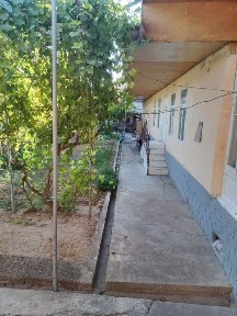 Ховли Участка сотилади