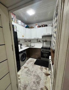 Чиланзар 3 Торговый центр Продам 3/2/4 Балкон 1,5/3 Комнаты Раздельные