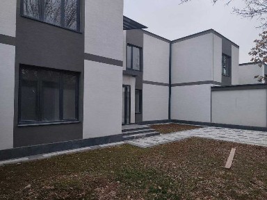 Продам коттедж на участке 2,7 сотых в Кибрайском районе. от ТТЗ 1 км.