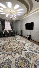 Qarshi markazidan 3 xonali uy sotiladi