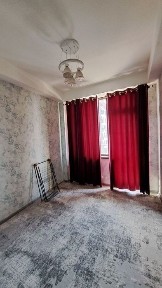 Kvartira sotiladi 2 xonali yangi remont li