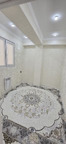 Tinchlik plaza oldida 2 xona qilingan