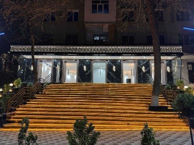 Мирзо-Улугбекский р-н Ор-р стадион Старт и BON кафе 1 Линия помещение
