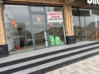 Срочно сдается большое помещение в центре города Бухары 100кв!