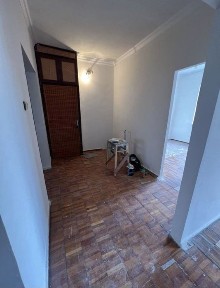 Продаётся на А. Югнаки 3ком