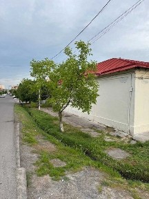 Uy sotiladi 5,81 sotix