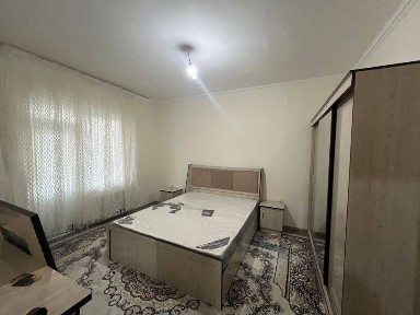 Сдается 2х комнатная квартира С обстановкой В горде Алмалыке