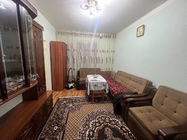 Сдаётся 2 комнатная квартира С обстановкой в горде Алмалыке
