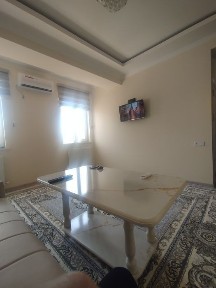 Ijaraga kvartira beriladi Selxoz istut 2 xona 4 etaj lifit bor